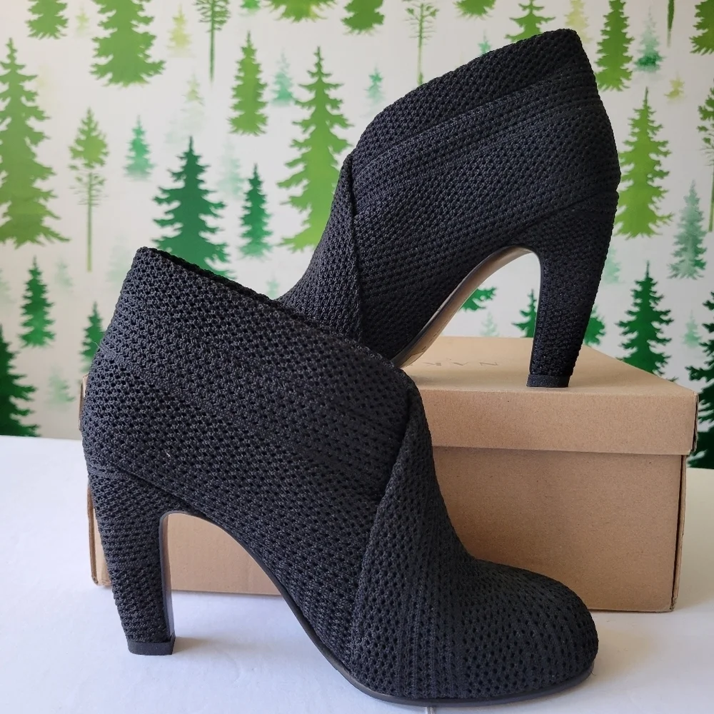 United Nude High Fold Pump.